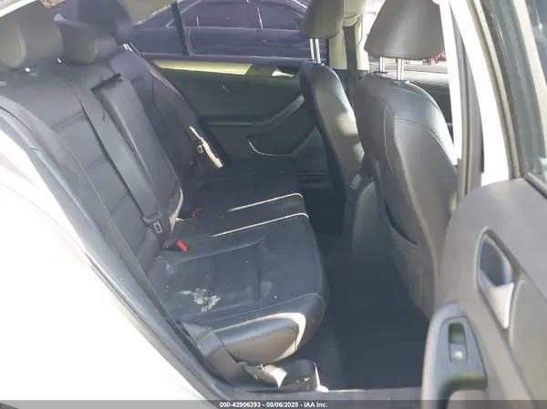 3VWDB7AJ8HM204885 2017 VOLKSWAGEN JETTA - Image 8