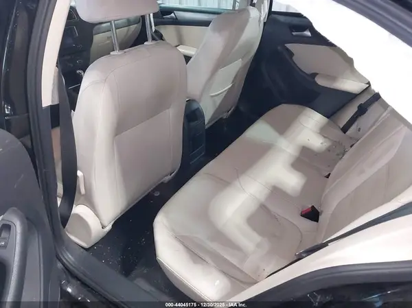 3VWDB7AJ8HM208211 2017 VOLKSWAGEN JETTA - Image 8