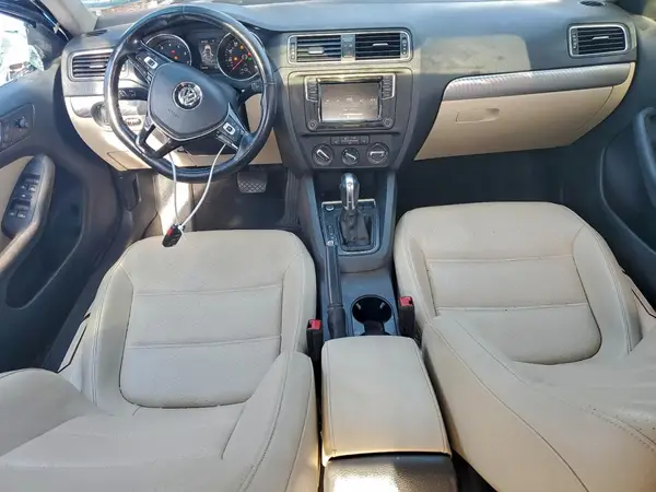 3VWDB7AJ8HM218902 2017 VOLKSWAGEN JETTA - Image 8