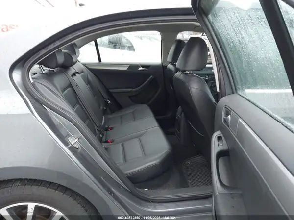 3VWDB7AJ8HM222156 2017 VOLKSWAGEN JETTA - Image 8