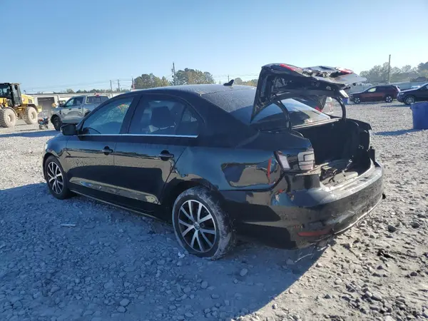 3VWDB7AJ8HM228121 2017 VOLKSWAGEN JETTA - Image 2