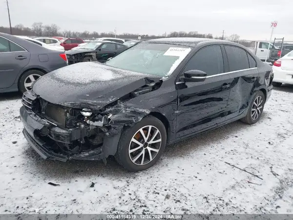 3VWDB7AJ8HM237451 2017 VOLKSWAGEN JETTA - Image 2