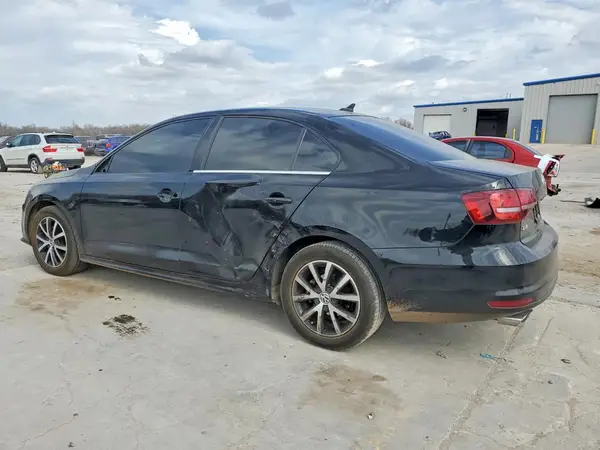3VWDB7AJ8HM246442 2017 VOLKSWAGEN JETTA - Image 2