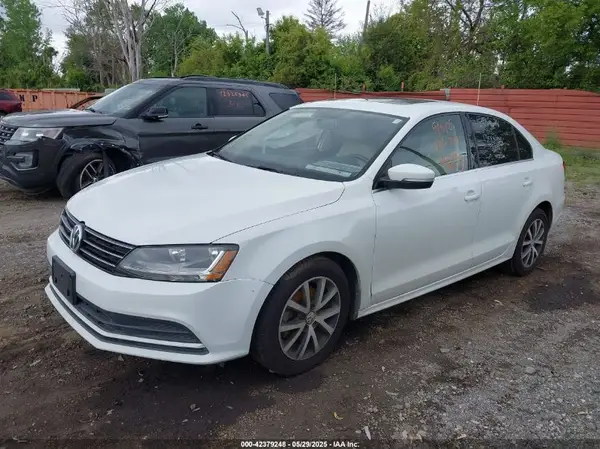 3VWDB7AJ8HM255190 2017 VOLKSWAGEN JETTA - Image 2