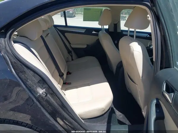 3VWDB7AJ8HM261765 2017 VOLKSWAGEN JETTA - Image 8