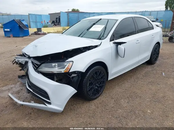 3VWDB7AJ8HM284561 2017 VOLKSWAGEN JETTA - Image 2