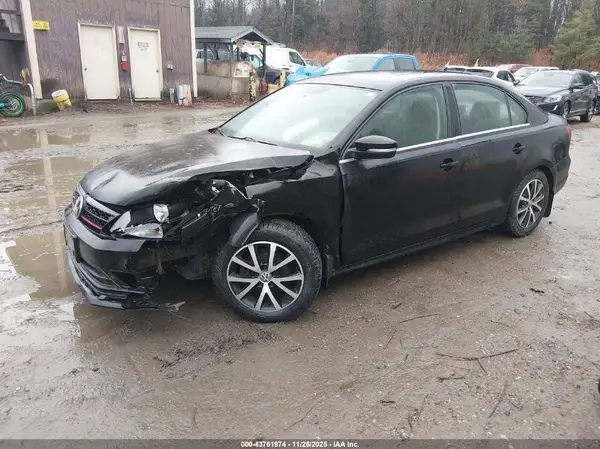 3VWDB7AJ8HM287279 2017 VOLKSWAGEN JETTA - Image 2