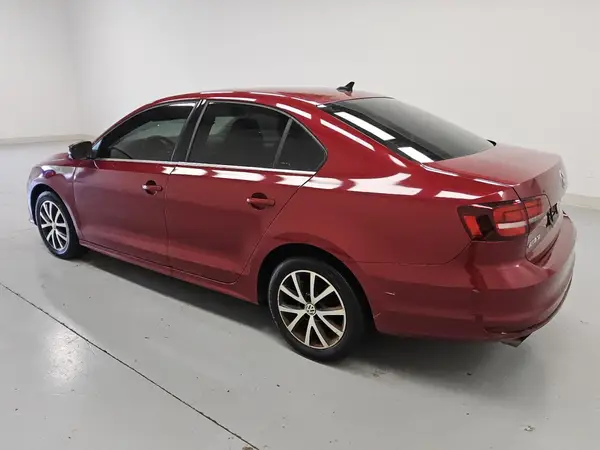 3VWDB7AJ8HM293096 2017 VOLKSWAGEN JETTA - Image 2