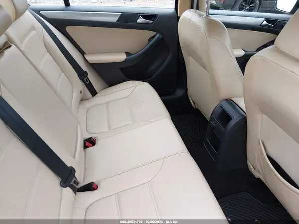 3VWDB7AJ8HM293857 2017 VOLKSWAGEN JETTA - Image 8