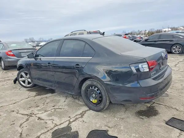 3VWDB7AJ8HM304551 2017 VOLKSWAGEN JETTA - Image 2