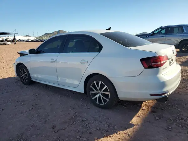 3VWDB7AJ8HM304825 2017 VOLKSWAGEN JETTA - Image 2