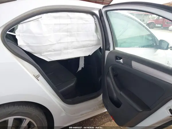 3VWDB7AJ8HM308292 2017 VOLKSWAGEN JETTA - Image 8