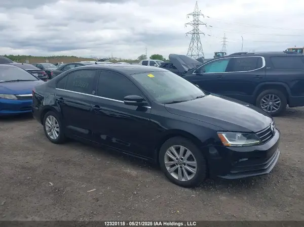 3VWDB7AJ8HM322659 2017 VOLKSWAGEN JETTA - Image 1