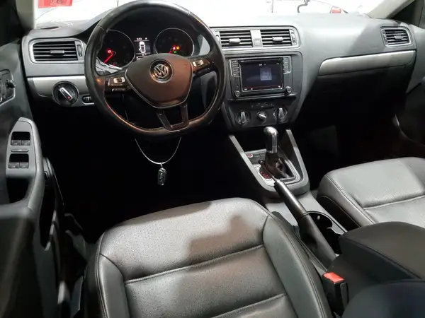 3VWDB7AJ8HM331765 2017 VOLKSWAGEN JETTA - Image 8