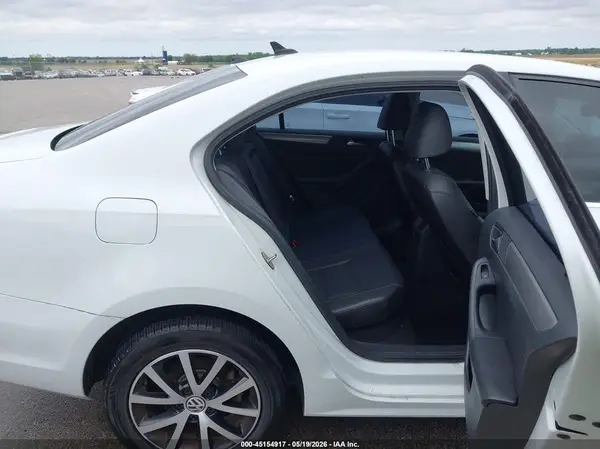 3VWDB7AJ8HM335377 2017 VOLKSWAGEN JETTA - Image 8