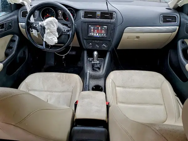 3VWDB7AJ8HM352132 2017 VOLKSWAGEN JETTA - Image 8