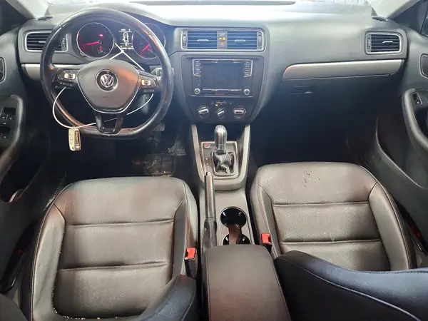 3VWDB7AJ8HM355595 2017 VOLKSWAGEN JETTA - Image 8