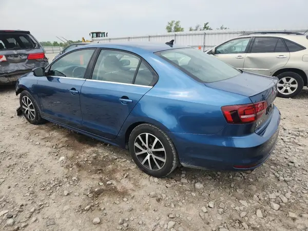 3VWDB7AJ8HM358691 2017 VOLKSWAGEN JETTA - Image 2
