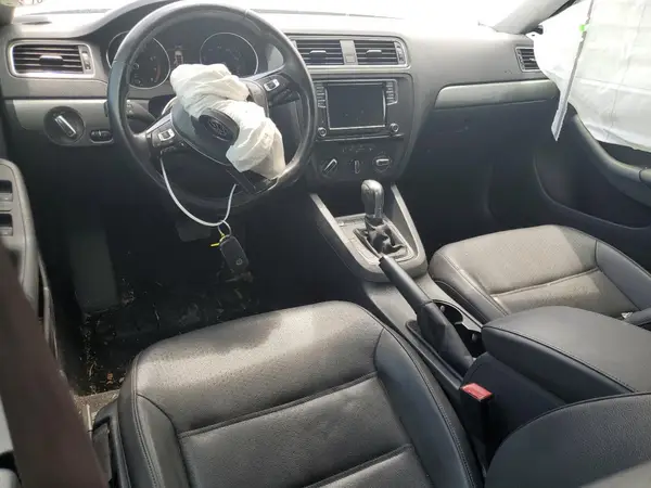 3VWDB7AJ8HM360084 2017 VOLKSWAGEN JETTA - Image 8