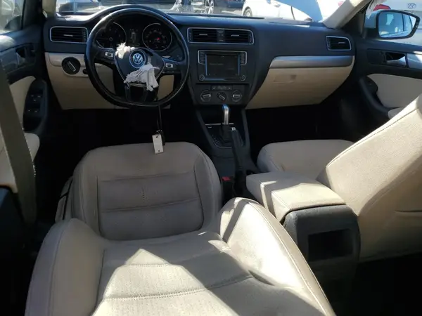 3VWDB7AJ8HM363874 2017 VOLKSWAGEN JETTA - Image 8