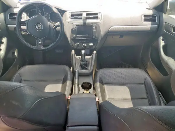3VWDB7AJ8HM365060 2017 VOLKSWAGEN JETTA - Image 8