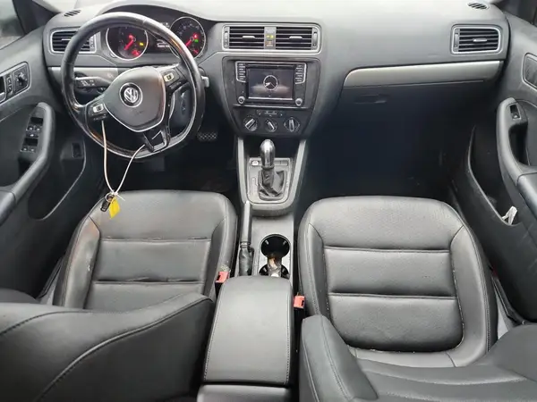 3VWDB7AJ8HM365477 2017 VOLKSWAGEN JETTA - Image 8