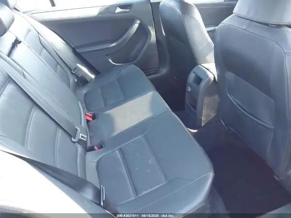 3VWDB7AJ8HM368511 2017 VOLKSWAGEN JETTA - Image 8