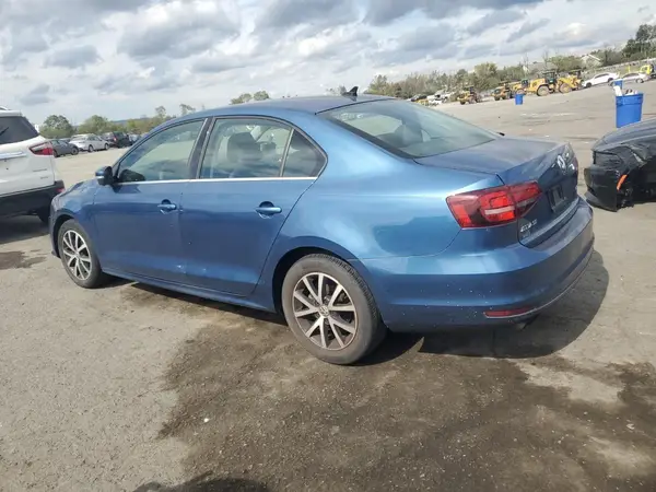 3VWDB7AJ8HM369187 2017 VOLKSWAGEN JETTA - Image 2