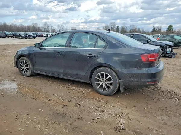 3VWDB7AJ8HM370999 2017 VOLKSWAGEN JETTA - Image 2