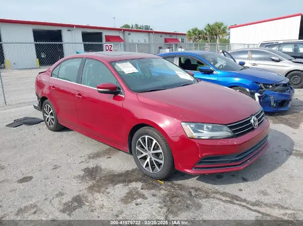 3VWDB7AJ8HM376687 2017 VOLKSWAGEN JETTA - Image 1