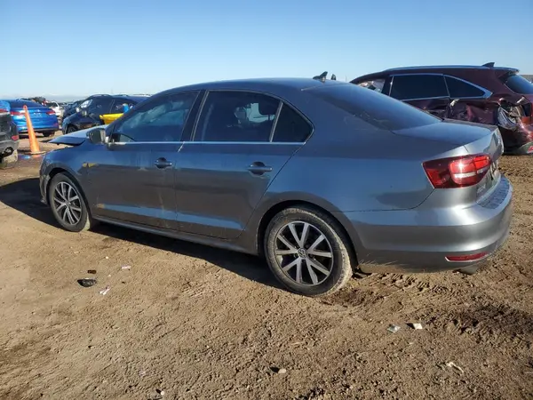 3VWDB7AJ8HM378987 2017 VOLKSWAGEN JETTA - Image 2
