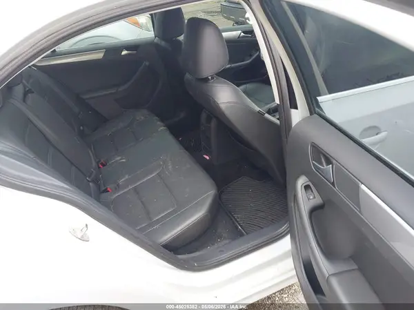 3VWDB7AJ8HM388922 2017 VOLKSWAGEN JETTA - Image 8