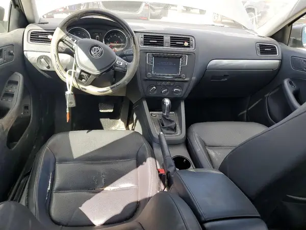 3VWDB7AJ8HM392680 2017 VOLKSWAGEN JETTA - Image 8