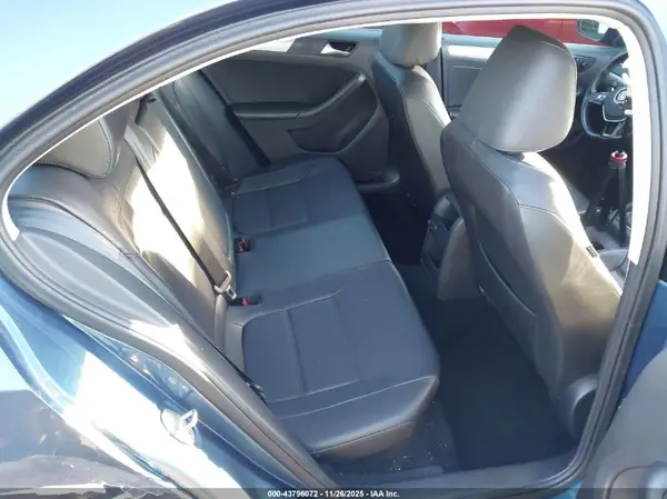 3VWDB7AJ8HM394865 2017 VOLKSWAGEN JETTA - Image 8