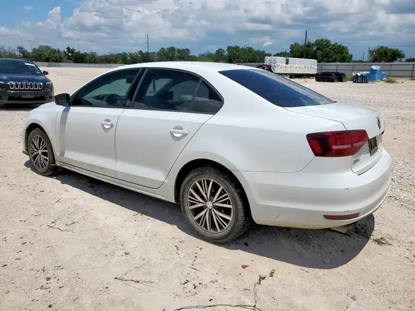 3VWDB7AJ8JM204102 2018 VOLKSWAGEN JETTA - Image 2