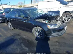 3VWDB7AJ8JM211535 2018 VOLKSWAGEN JETTA