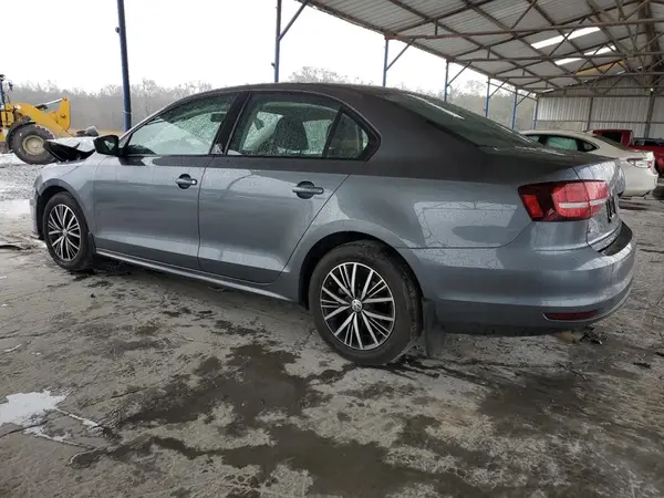 3VWDB7AJ8JM215956 2018 VOLKSWAGEN JETTA - Image 2