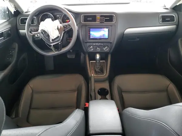 3VWDB7AJ8JM215956 2018 VOLKSWAGEN JETTA - Image 8
