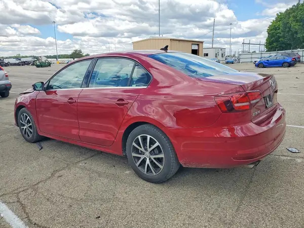 3VWDB7AJ8JM262503 2018 VOLKSWAGEN JETTA - Image 2