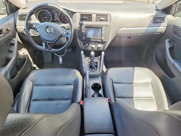 3VWDB7AJ9HM204524 2017 VOLKSWAGEN JETTA - Image 8