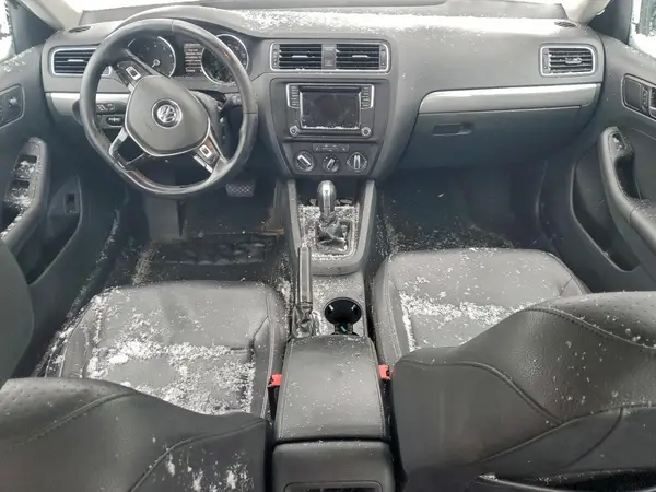 3VWDB7AJ9HM204958 2017 VOLKSWAGEN JETTA - Image 8