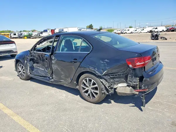 3VWDB7AJ9HM209240 2017 VOLKSWAGEN JETTA - Image 2