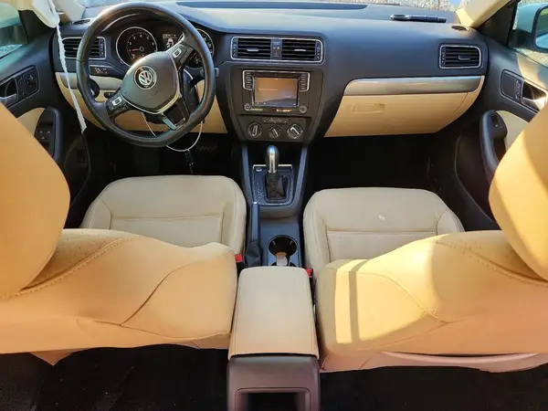 3VWDB7AJ9HM227852 2017 VOLKSWAGEN JETTA - Image 8