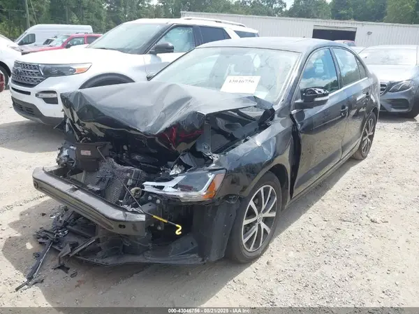 3VWDB7AJ9HM228127 2017 VOLKSWAGEN JETTA - Image 2