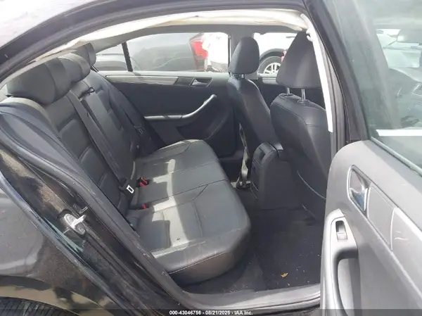 3VWDB7AJ9HM228127 2017 VOLKSWAGEN JETTA - Image 8