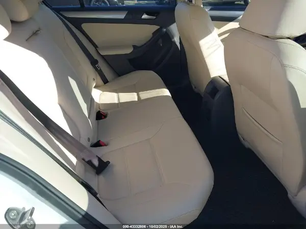 3VWDB7AJ9HM234557 2017 VOLKSWAGEN JETTA - Image 8