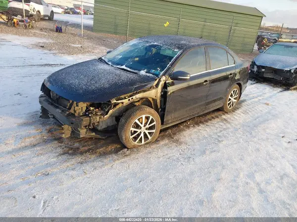 3VWDB7AJ9HM258888 2017 VOLKSWAGEN JETTA - Image 2