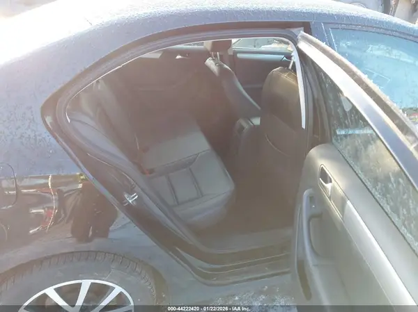 3VWDB7AJ9HM258888 2017 VOLKSWAGEN JETTA - Image 8