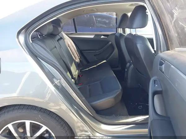 3VWDB7AJ9HM263198 2017 VOLKSWAGEN JETTA - Image 8