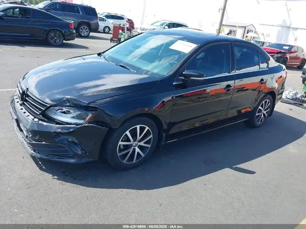 3VWDB7AJ9HM265999 2017 VOLKSWAGEN JETTA - Image 2